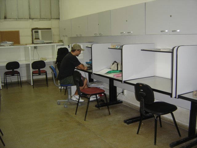 Sala de Estudos Teóricos - Prédio do Instituto de Matemática